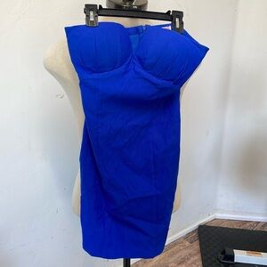 Body central Blue strapless dress size smallll zipp back